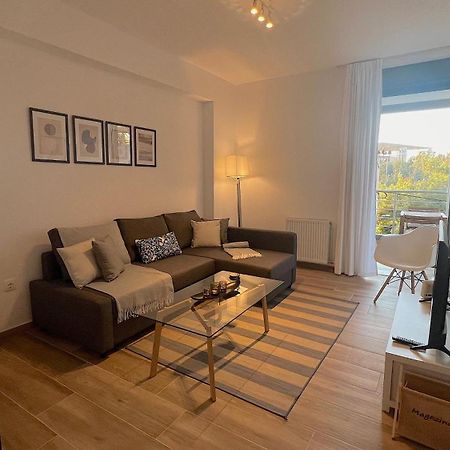 Pentelis Cozy Apt In Paleo Faliro Atenas Exterior foto